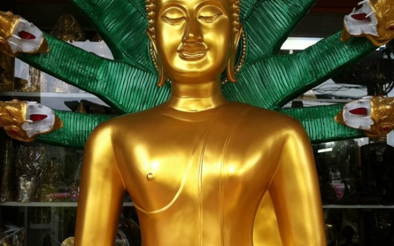 Будда и наг Мучалинда