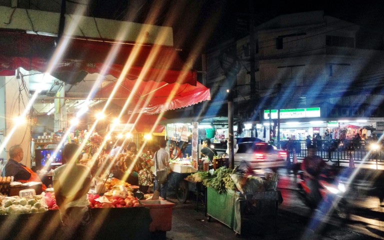 Полночь в Бангкоке