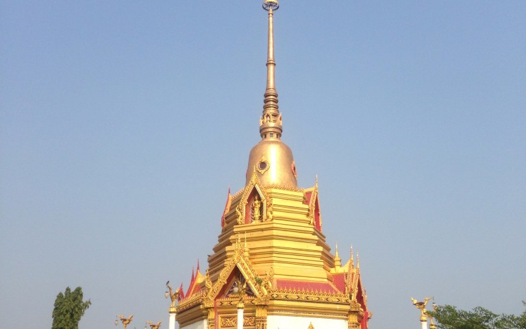 Храмовая буддийская ступа