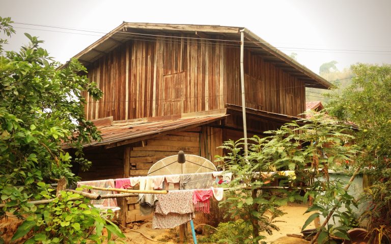 Дом в деревне Яо