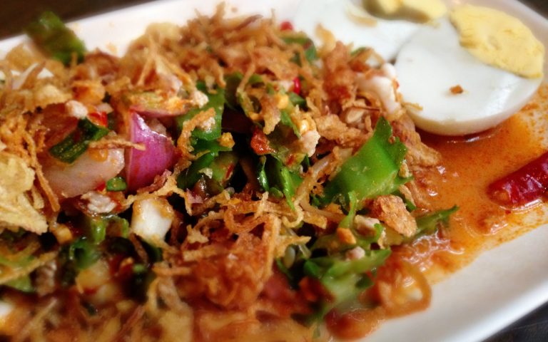 Yum Tua Poo – тайский салат