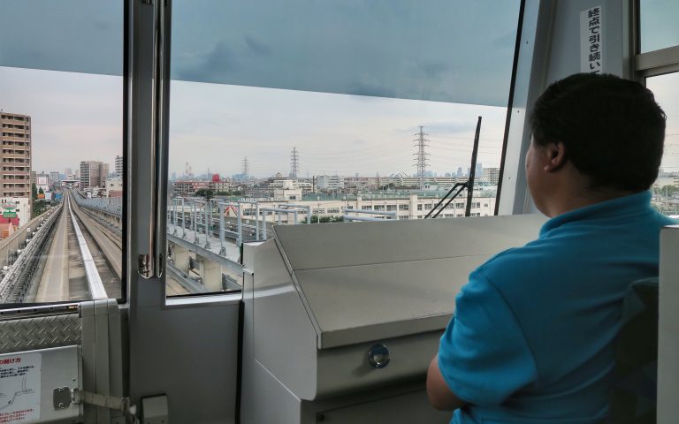 Японские поезда без машинистов